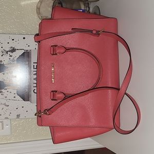 Michael Kors Selma large saffiano convertable bag in watermelon (coral c…